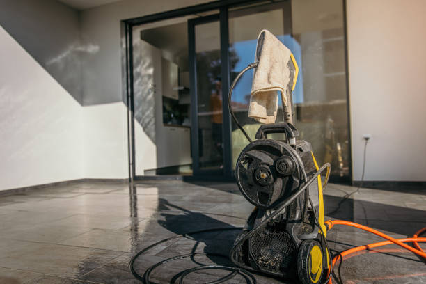Best Sign and Awning Cleaning  in Hayward, WI